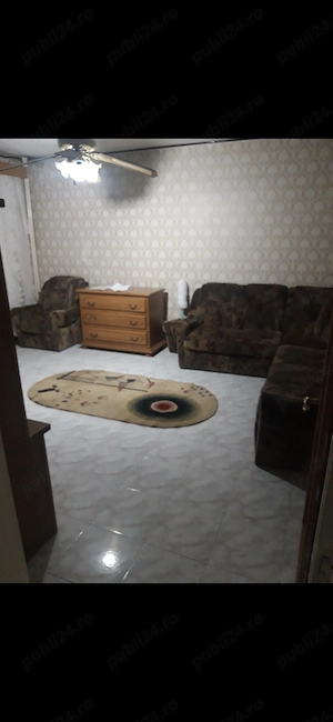 De inchiriat apartament 2 camere vis a vis de scoala Nr 4 Lenin.sud