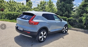 Vand Volvo XC40 FWD Automat Panoramic - imagine 2