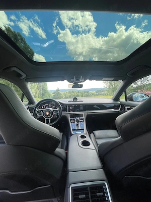 2019 Porsche Panamera Turbo Sport Turismo - imagine 3
