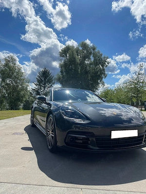 2019 Porsche Panamera Turbo Sport Turismo