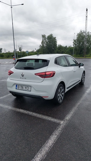 Renault Clio 2023 1.0 TCe 90CP Equilibre - Benzina - imagine 7