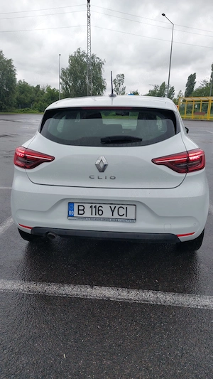 Renault Clio 2023 1.0 TCe 90CP Equilibre - Benzina - imagine 6