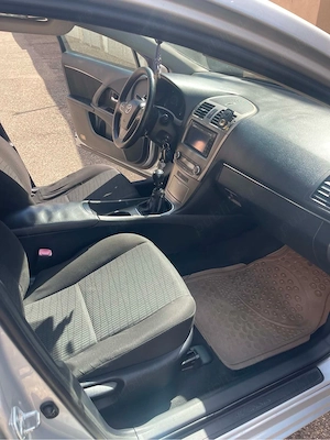 Vand Toyota Yaris - imagine 4
