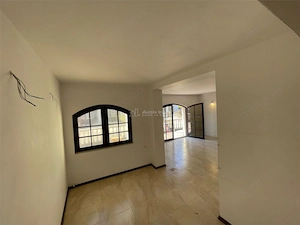 Casa individuala - Petresti Corbeanca - 9 camere - 533mp - 280mp teren- negociabil - imagine 8