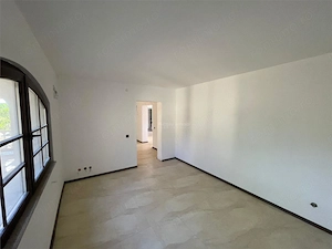 Casa individuala - Petresti Corbeanca - 9 camere - 533mp - 280mp teren- negociabil - imagine 12
