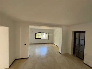 Casa individuala - Petresti Corbeanca - 9 camere - 533mp - 280mp teren- negociabil - imagine 5