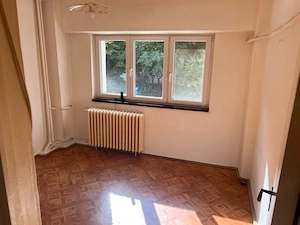 Vanzare Apartament decomandat 2 camere, bloc 1980, 1 min metrou Obor - imagine 2