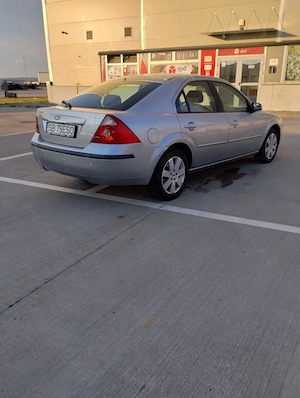 Vând Schimb Ford Mondeo 1.8 SCI - imagine 2