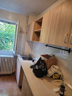 Inchiriez apartament 3 camere  semidecomandat, P 4, Apusului, str Ghirlandei, Militari - imagine 5