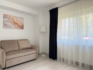 Apartament cu 3 camere, 2 băi, Mobilat si Utilat, Parter    Dorobanți, Deva - imagine 2