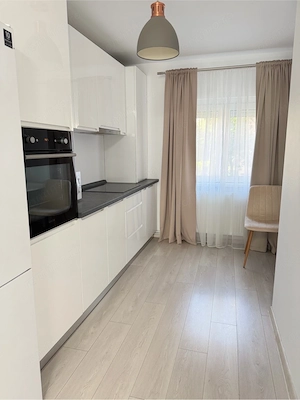 Apartament cu 3 camere, 2 băi, Mobilat si Utilat, Parter    Dorobanți, Deva - imagine 4