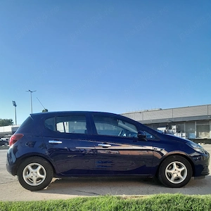 Opel Corsa E, Euro 6, primul proprietar,  km 100% reali, masină de familie - imagine 5