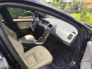 propietar vand Volvo xc 60 - imagine 2