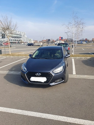 Vand Hyundai i 40 varianta Supreme oct 2016 km reali full istoric service un singur propirietar