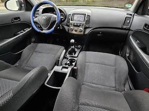 Hyundai i 30 -Anul 2010.12- 1.4(Benzină), 109 Cai, Euro 5 - imagine 6