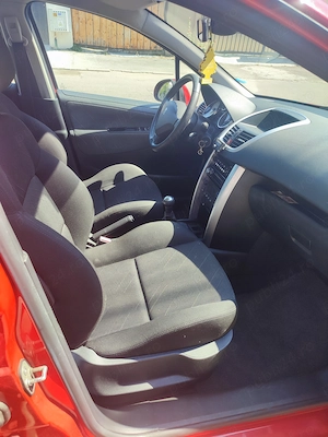 Peugeot 207 1.4 VTI AN 2009 Pentru Dezmembrare  - imagine 7