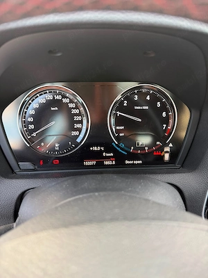 Vând BMW Seria 1 118i Sport Line, benzina, automat, LED, NAVI - imagine 7