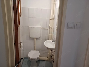 inchiriere 3 camere str Traian colt Labirintului, et 5 7  - imagine 2