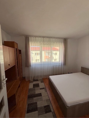 Apartament 2 camere, de inchiriat, zona Han-Lama - imagine 5