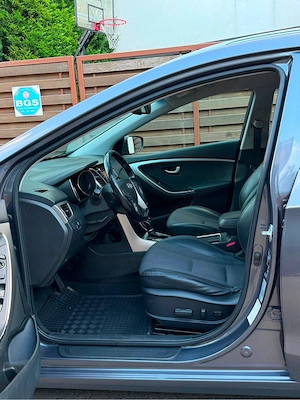 Hyundai I30 2017 1.6CRDi 167.000KM  Cutie Automat! - imagine 6