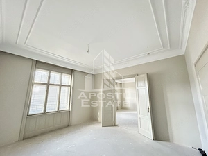 Casa renovata , de vanzare, teren 1179 mp, Ultracental, Timisoara. - imagine 9