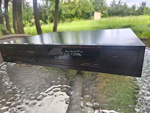 Tuner FineArts T907 by Grundig cu RDS 