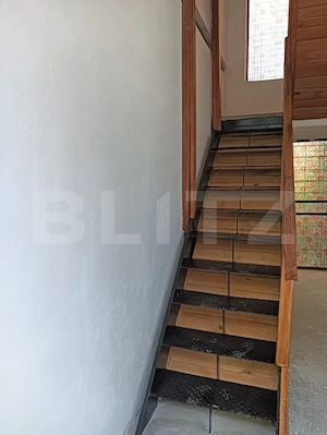 APARTAMENT ÎN VILĂ — TÂRGOVIȘTE | 3 CAMERE DECOMANDAT | 90 mp UTILI | Etaj 1  - imagine 3