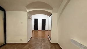 Închiriez Spațiu Birouri Ultracentral - Timișoara, Str. Lucian Blaga - imagine 8