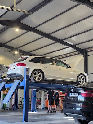 Audi A4 B8 Avant 2.0 TDI Automat   Euro 4   Întreținută   Fiscal pe loc - imagine 7