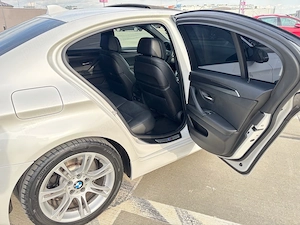 BMW Seria 5 f10 530d M-packet - imagine 7