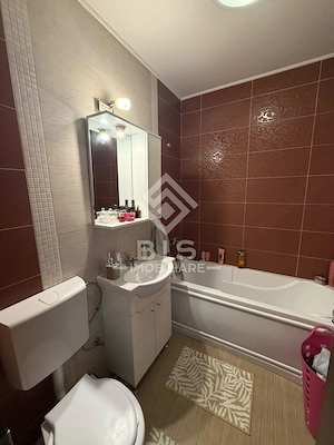 Apartament de vanzare 3 camere mobilat si utilat - imagine 8