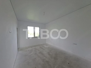 Casa individuala pe un singur nivel 479 mp teren Cristian Sibiu - imagine 15
