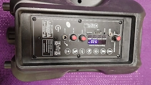 boxa cu microfon 