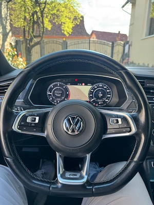 Vand VW Tiguan R-Line - imagine 10