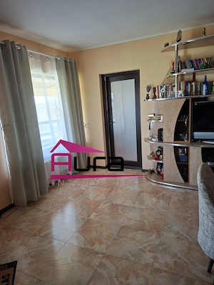 Casa Bca.Oras Isaccea Jud.Tulcea - imagine 8