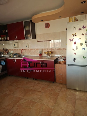 Casa Bca.Oras Isaccea Jud.Tulcea - imagine 9