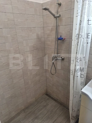 De vânzare spațiu cu potențial de conversie în apartament – 42 mp - imagine 10