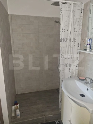 De vânzare spațiu cu potențial de conversie în apartament – 42 mp - imagine 9