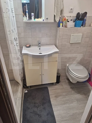 De vânzare spațiu cu potențial de conversie în apartament – 42 mp - imagine 8