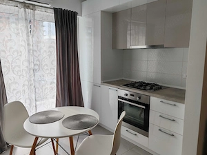 2 camere modern, parcare inclusa, centrala, pet friendly, terasa
