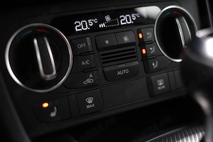 Vând Audi Q3  - imagine 9