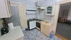 Casa 3 camere zona centrală Cristian - imagine 7