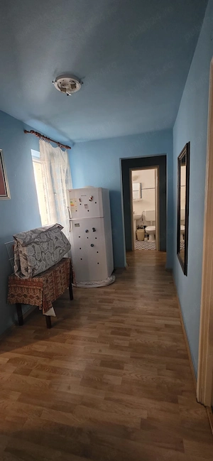 De vanzare apartament 3 camere Tomis Nord - imagine 8
