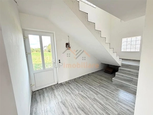 CASA CU ETAJ | TEREN 1439 MP | ZONA INAND | BIHOR - imagine 4