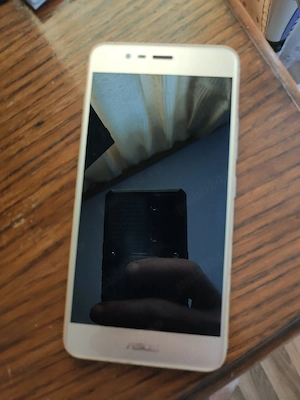 Telefon Asus ZenFone 3 Max