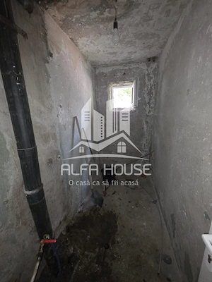 Vand Apartament cu o camera zona Govandari Micro 2  - imagine 4