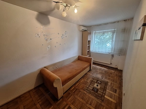 44900 euro!!! Garsoniera Et 3 Zona Complexul Studentesc.