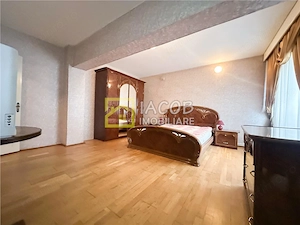 Apartament spatios de 2 camere, de inchiriat – zona centrala, Str. 9 Mai, Bacau - imagine 10