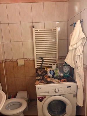 Vand apartament 2 camere - imagine 8