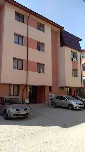 Apartament 2 camere decomandat
